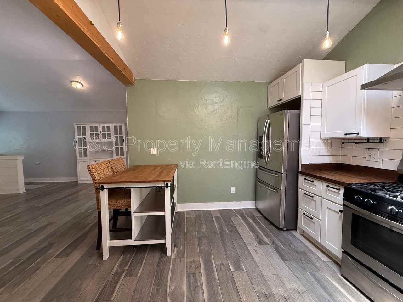 155 West Dr - Photo 2 of 14