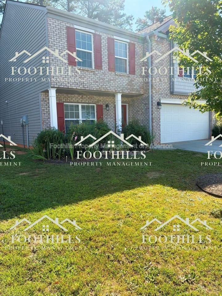 31 Ravencrest Dr - Photo 2 of 23