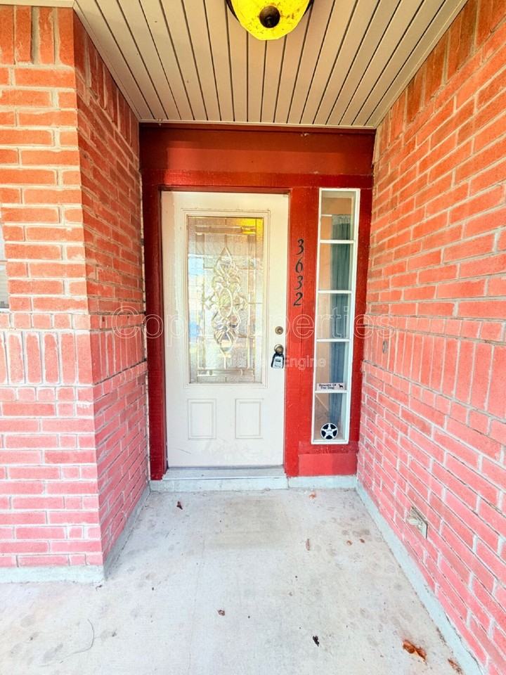 3632 Candleknoll Cir - Photo 4 of 26
