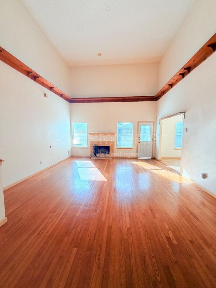 3632 Candleknoll Cir - Photo 7 of 26