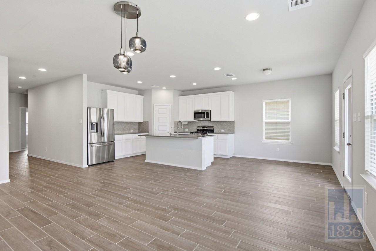 171 Catalina Dr - Photo 3 of 50