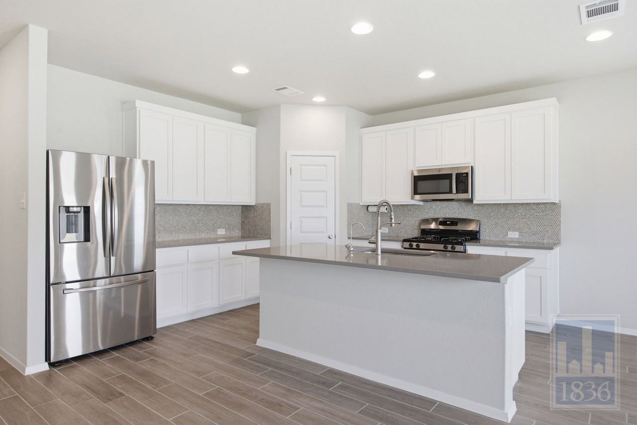 171 Catalina Dr - Photo 6 of 50