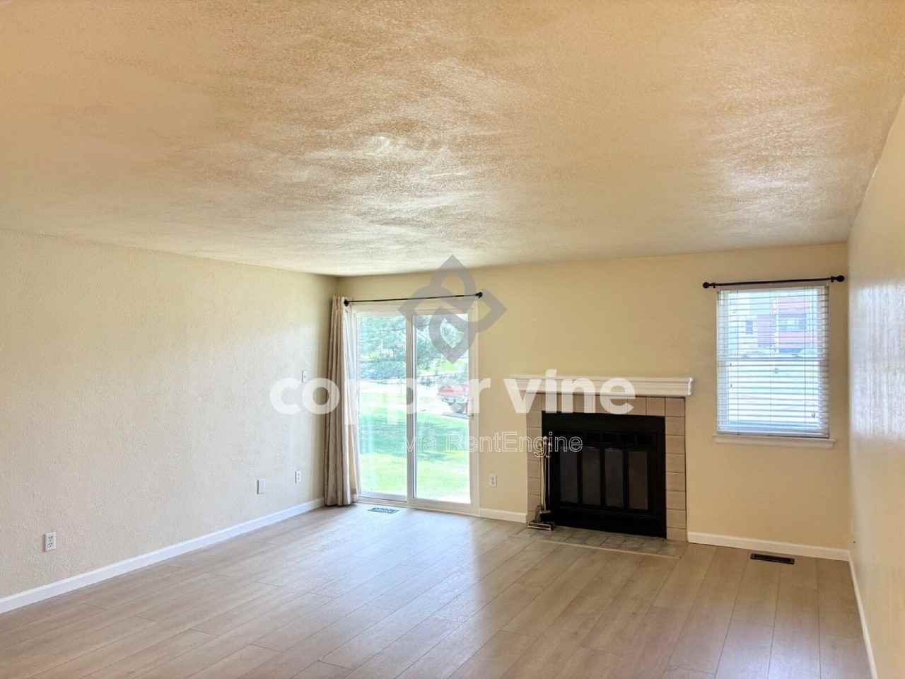 4245 E 119th Pl #D - Photo 5 of 19