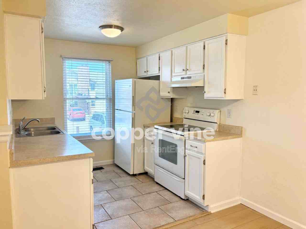 4245 E 119th Pl #D - Photo 7 of 19