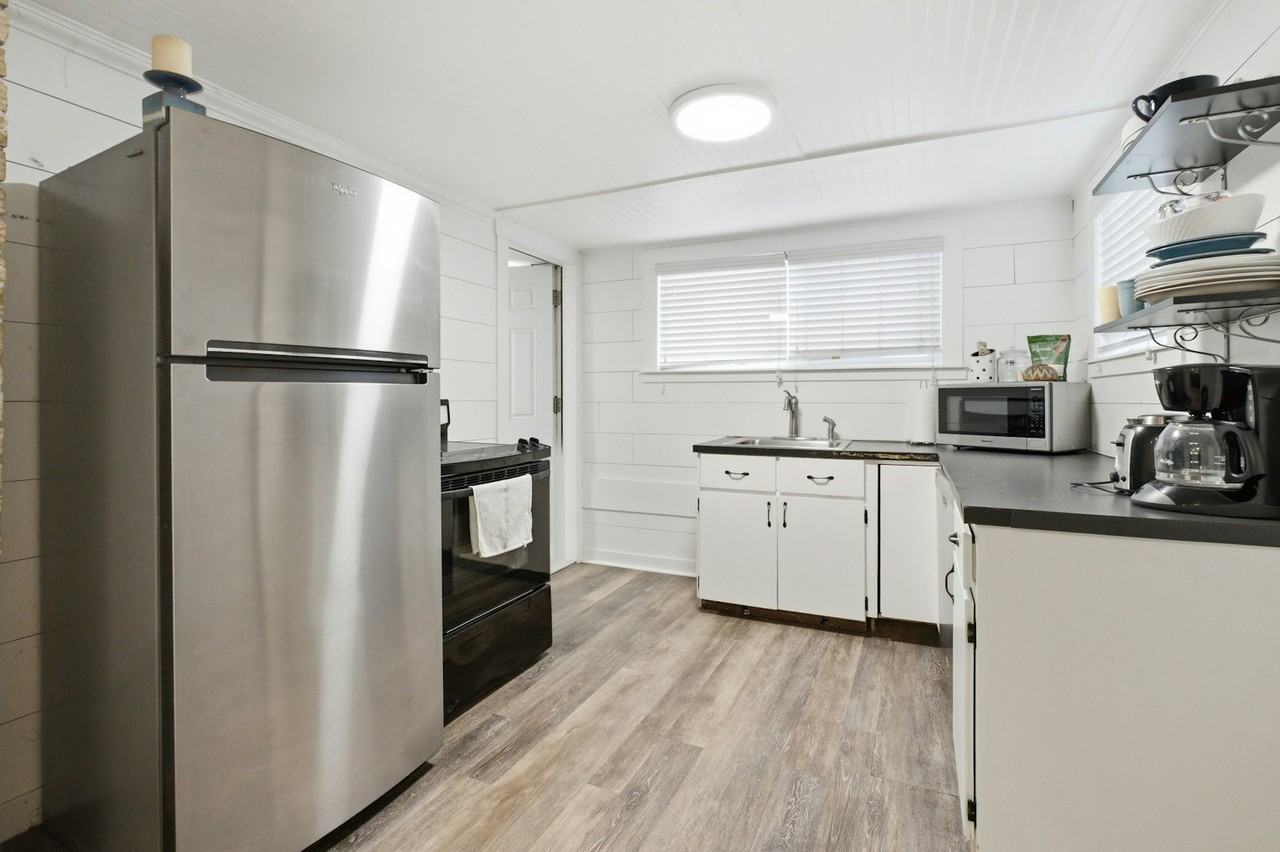 1030 West Center Street - Photo 3 of 7