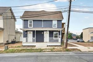 featured image of 428 S Governors Ave