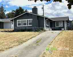 featured image of 2018 E 35th St