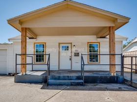 230 Se 50th St - Photo 1 of 1