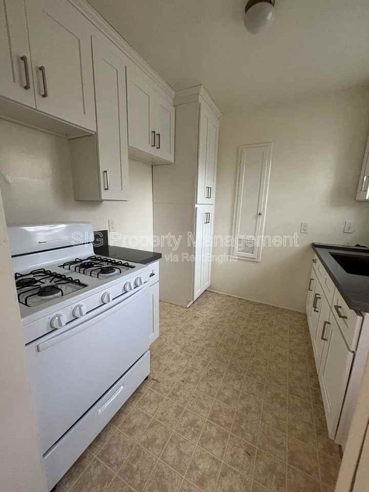 1153 Western Ave #C - Photo 5 of 16