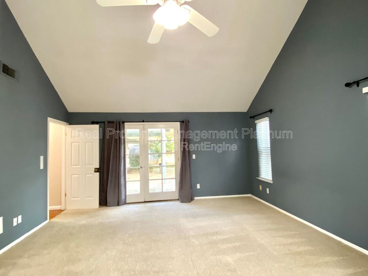 672 W Ellery Ave - Photo 7 of 26