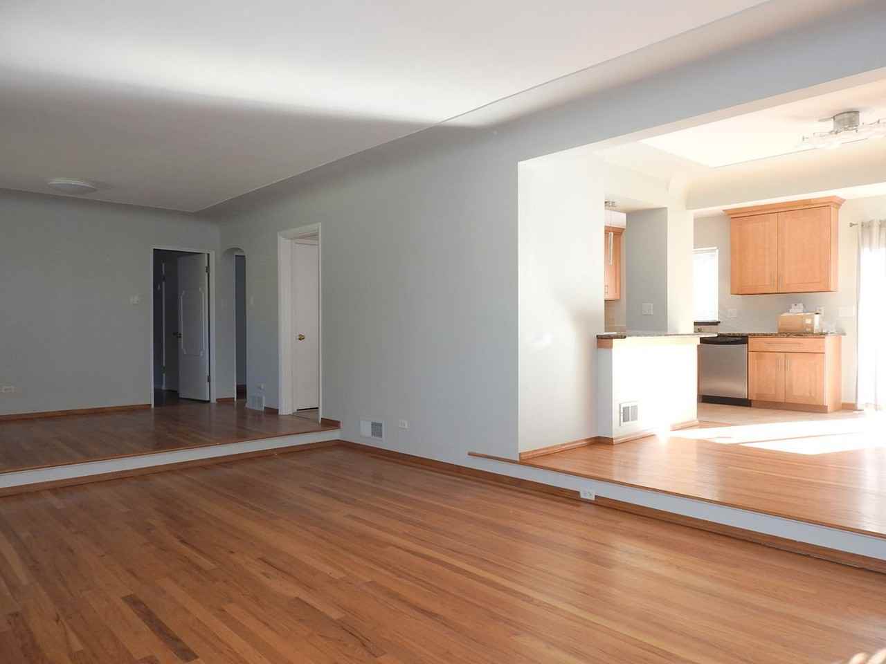 760 Oneida St - Photo 7 of 21