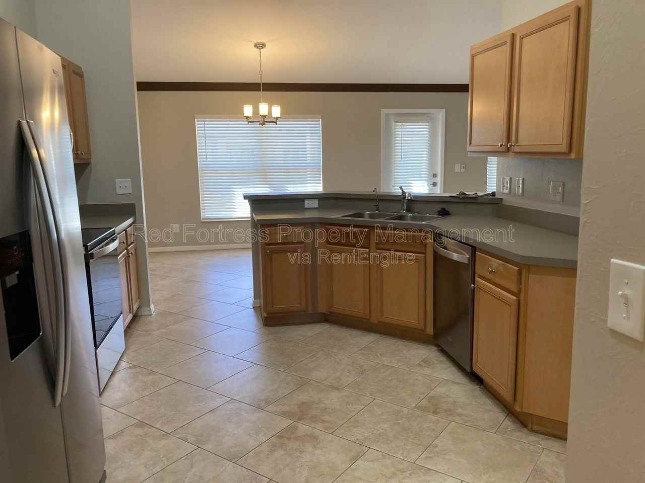 110 Sw 17th Pl - Photo 2 of 12