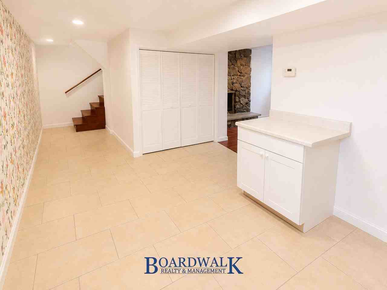 6423 S Westridge St #BS - Photo 6 of 19