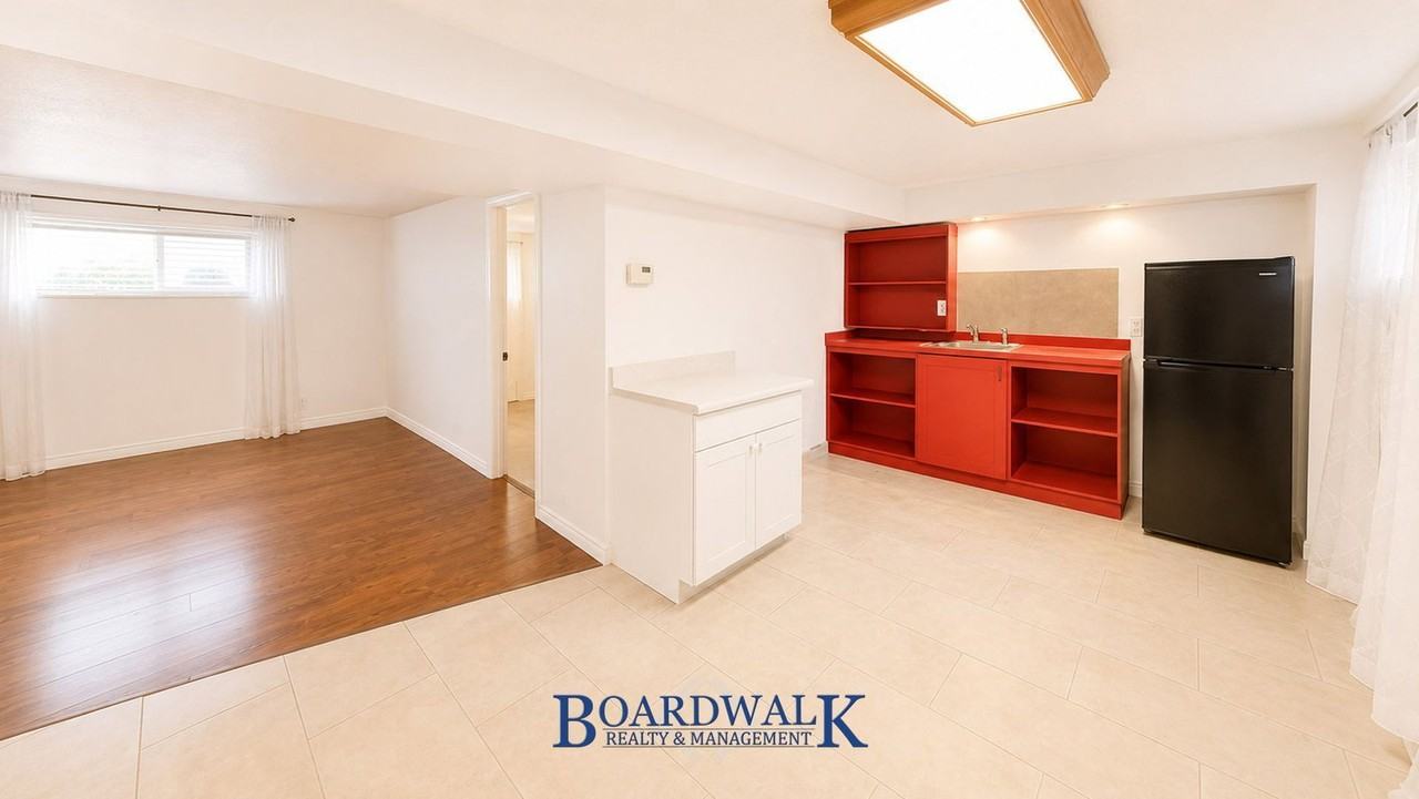 6423 S Westridge St #BS - Photo 7 of 19