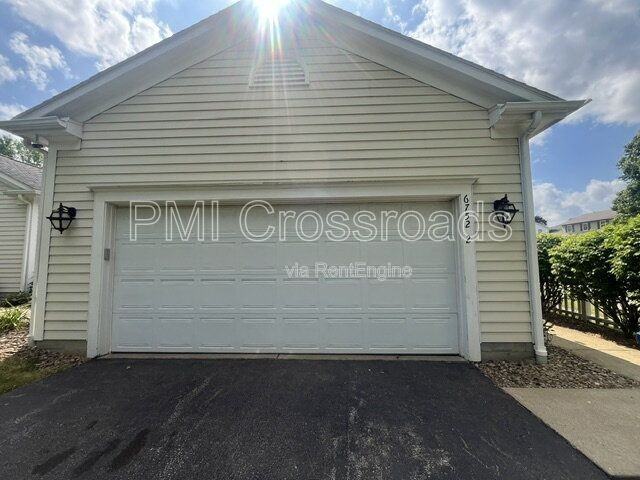 6752 Bristlewood Dr - Photo 2 of 26