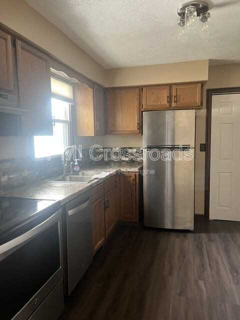 6752 Bristlewood Dr - Photo 5 of 26