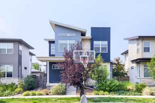 9416 E 59th Ave - Photo 1 of 1