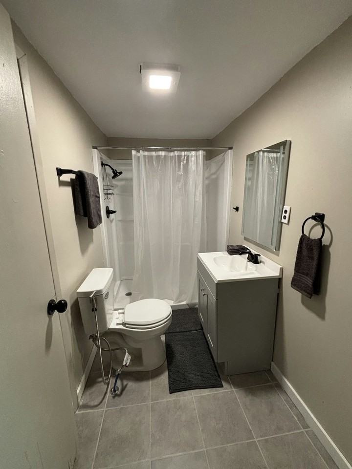 902 George Hill Road - Photo 4 of 7