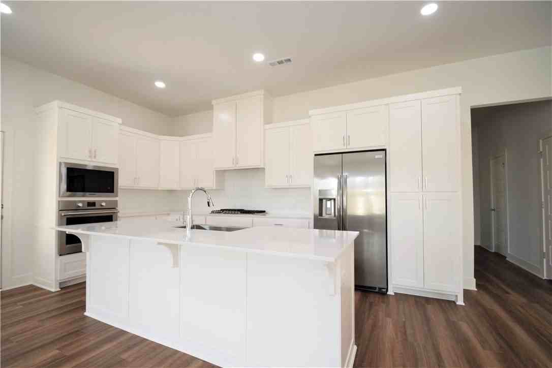 6306 Sw Luna Ln - Photo 3 of 32