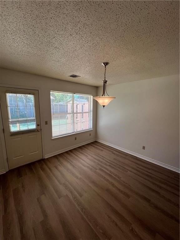 320 S 11th Pl - Photo 6 of 18