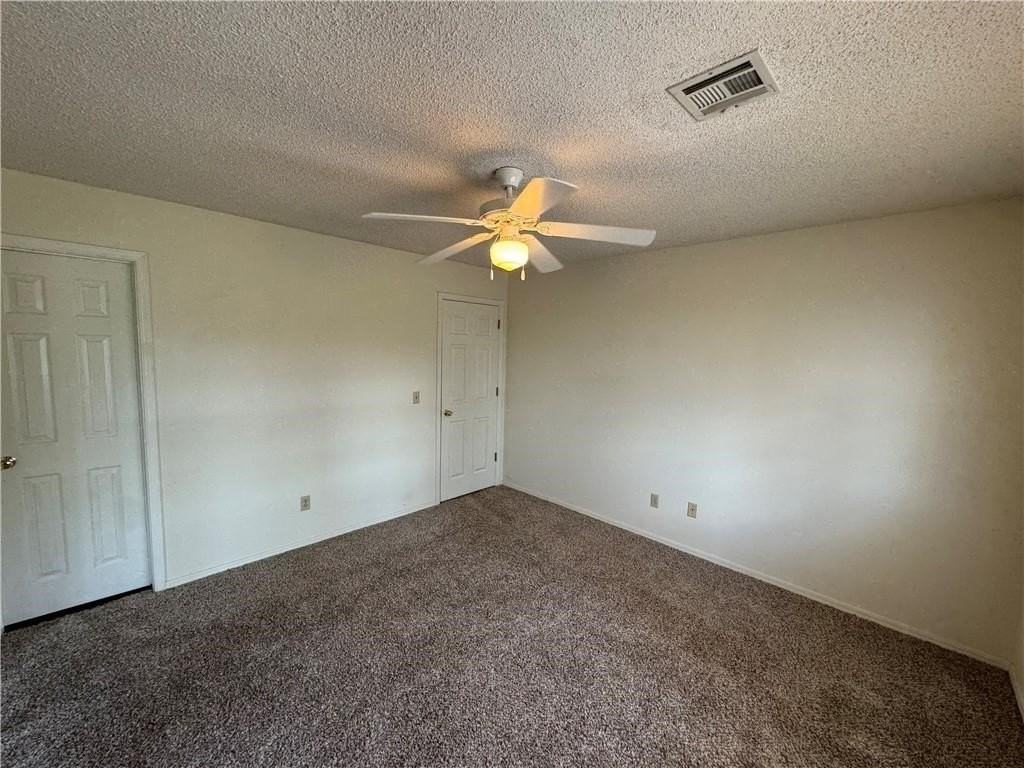 317 S 11th Pl - Photo 6 of 10