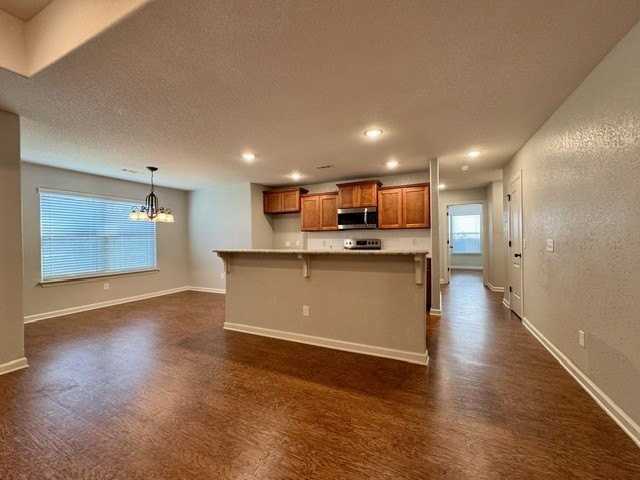 306 Lion Dr N - Photo 5 of 22