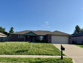 306 Lion Dr N - Photo 1 of 1