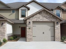 featured image of 194 Old Farmington Rd