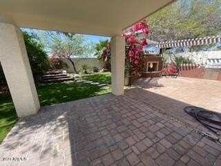 23902 N 72nd Pl - Photo 4 of 34