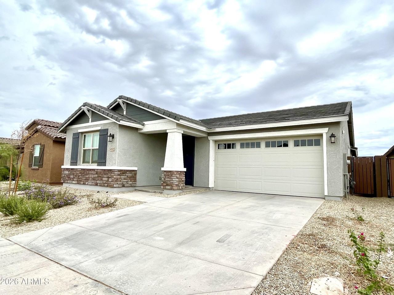 9332 W Encinas Ln - Photo 5 of 43