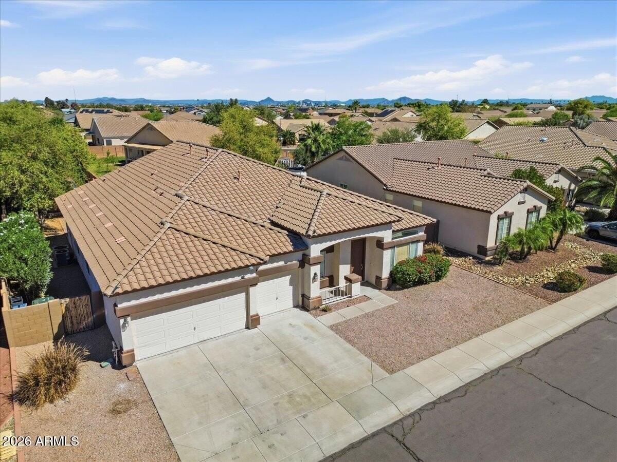 3410 W Alicia Dr - Photo 4 of 36