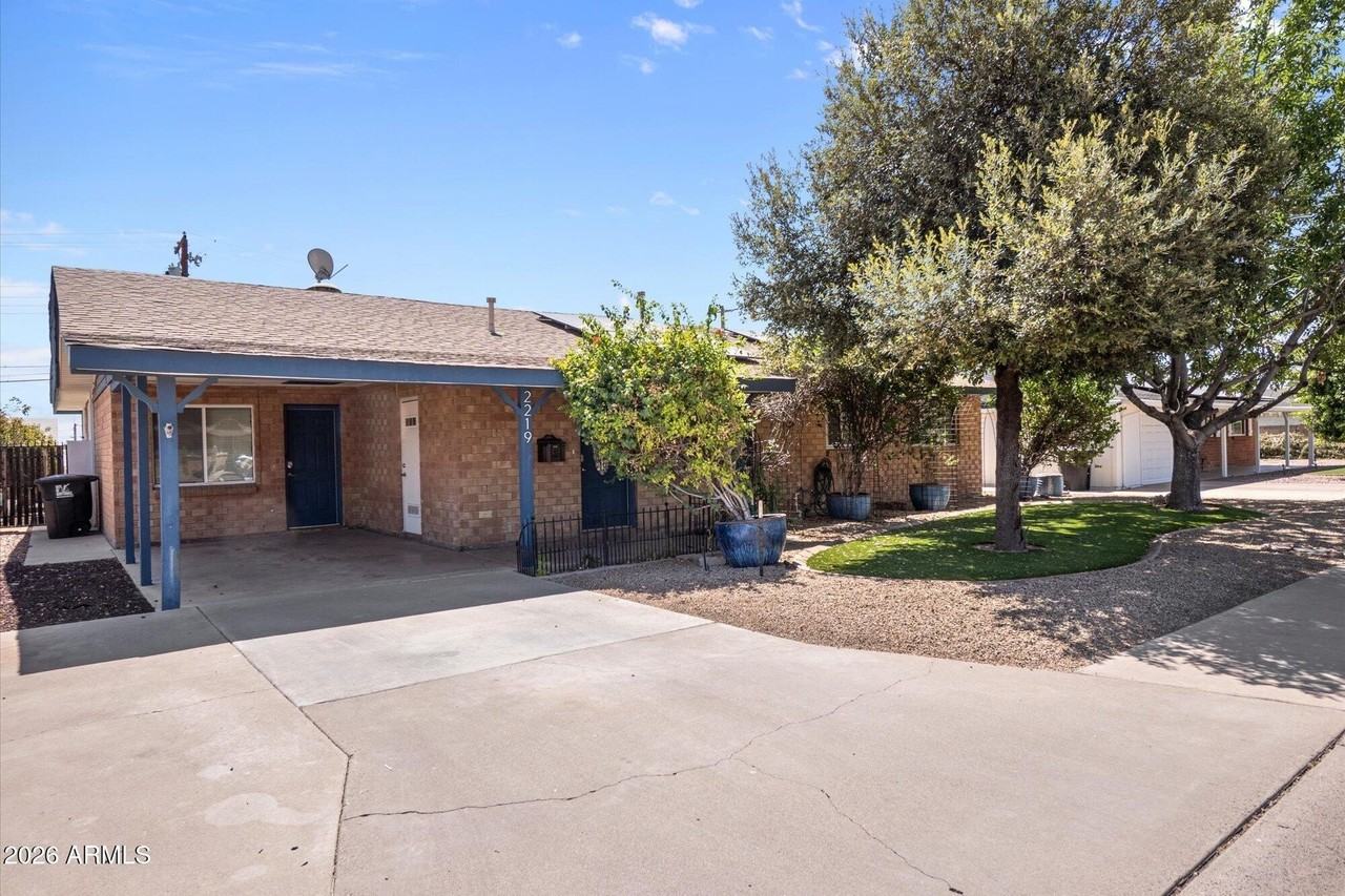 2219 N 74th Pl - Photo 3 of 31