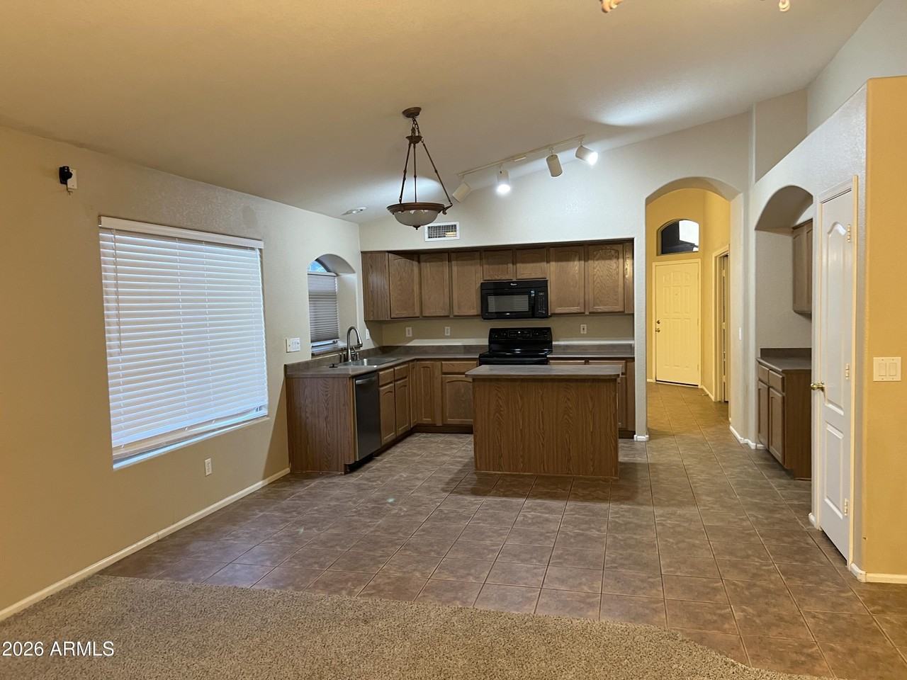 2641 N 109th Ave - Photo 4 of 15