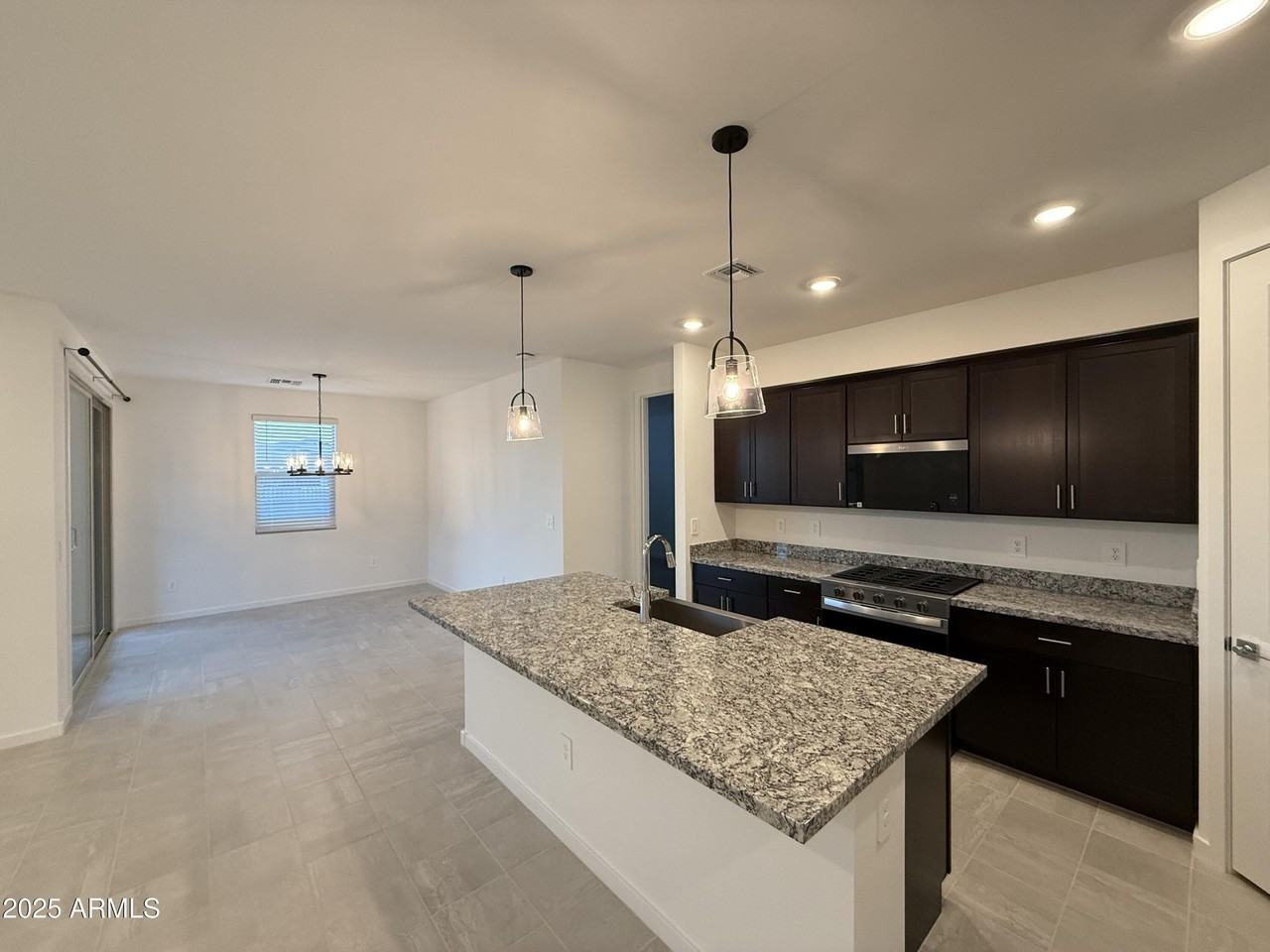 4235 W Yolanda Ln - Photo 4 of 19