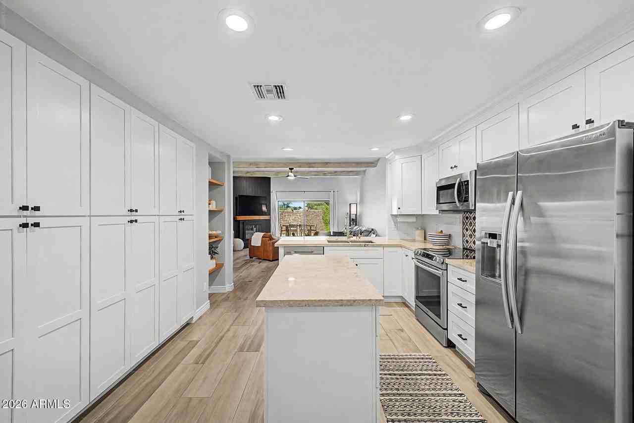 7972 E Cactus Wren Rd - Photo 6 of 45
