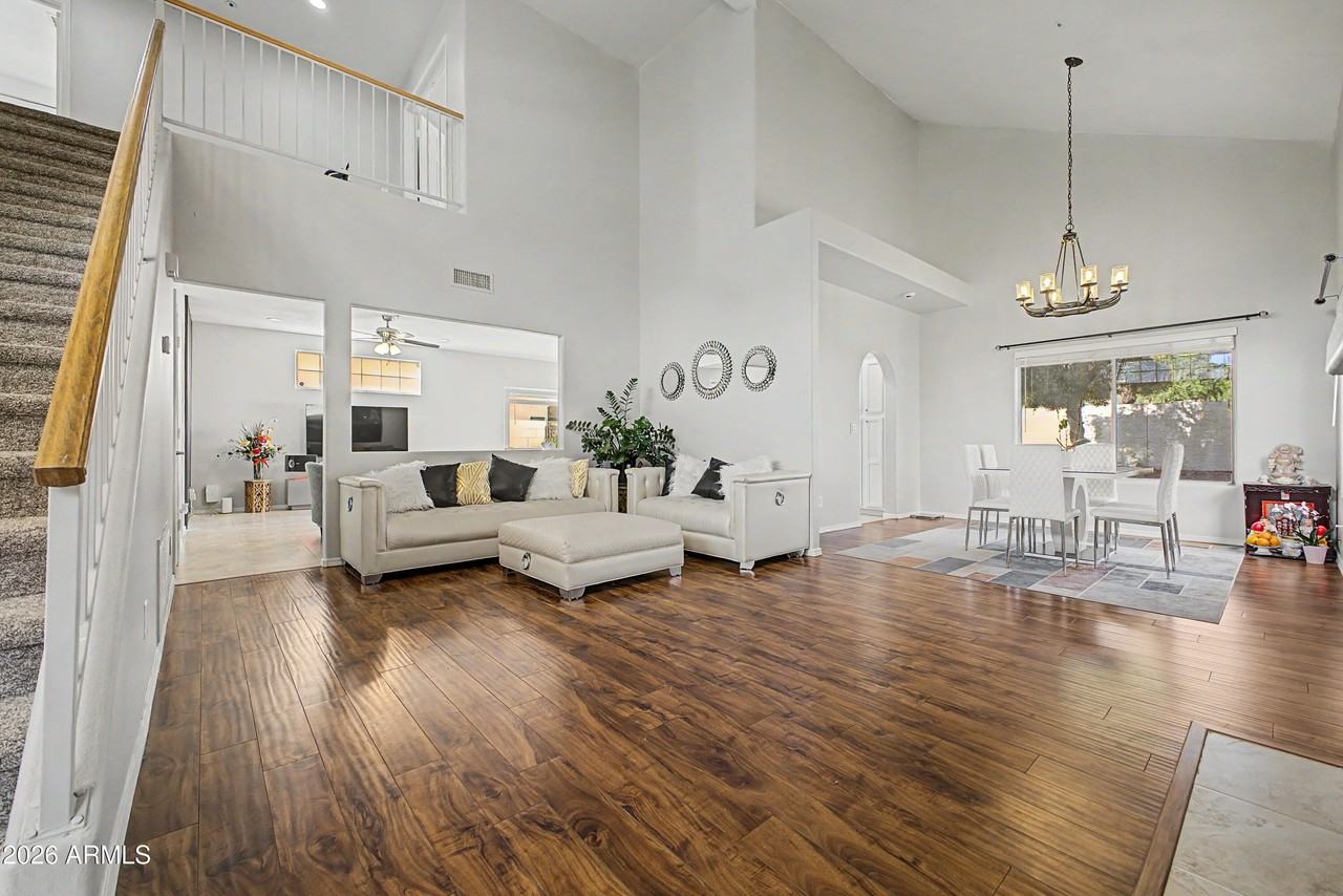 13635 N 103rd Way - Photo 3 of 34