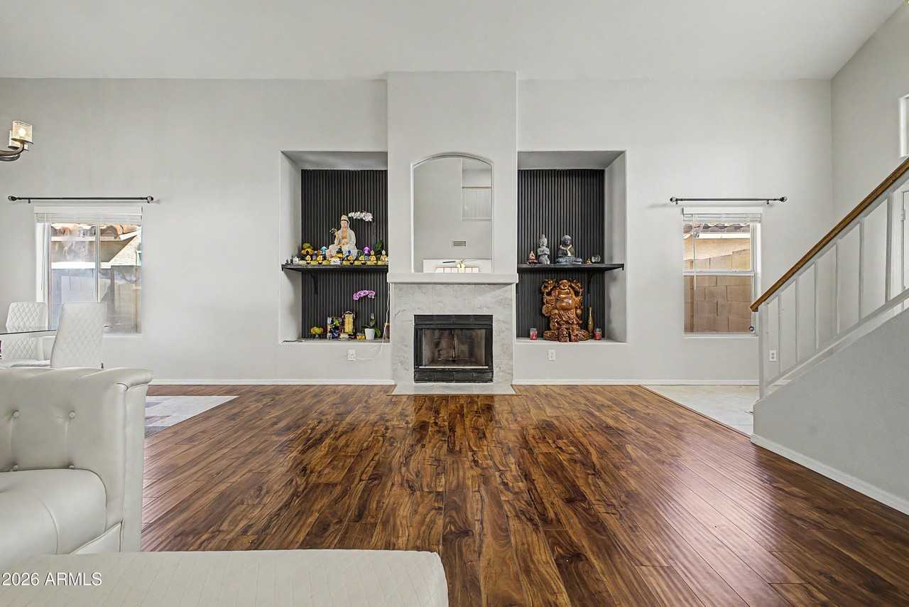 13635 N 103rd Way - Photo 5 of 34