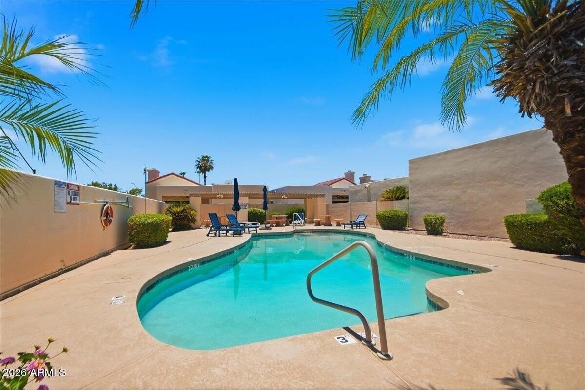 2157 E Alameda Dr - Photo 3 of 50