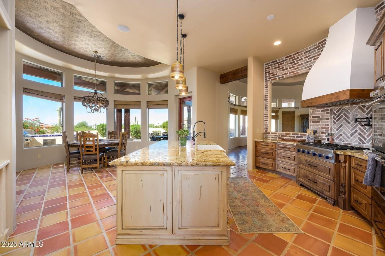 8540 E Mcdowell Rd #29 - Photo 5 of 50