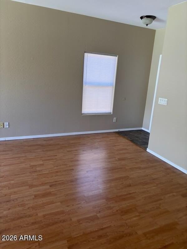 15340 W Acapulco Ln - Photo 4 of 28
