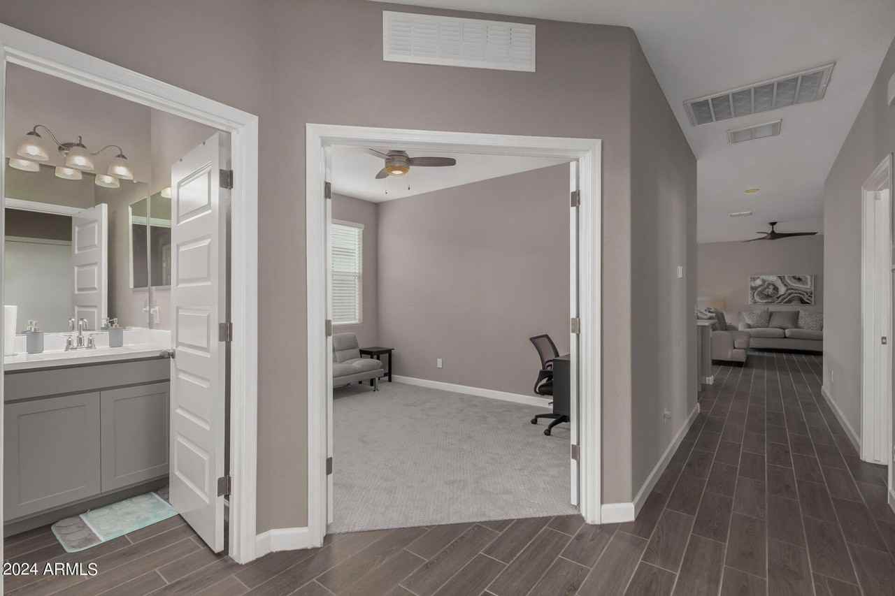 23950 W Hilton Ave - Photo 2 of 40