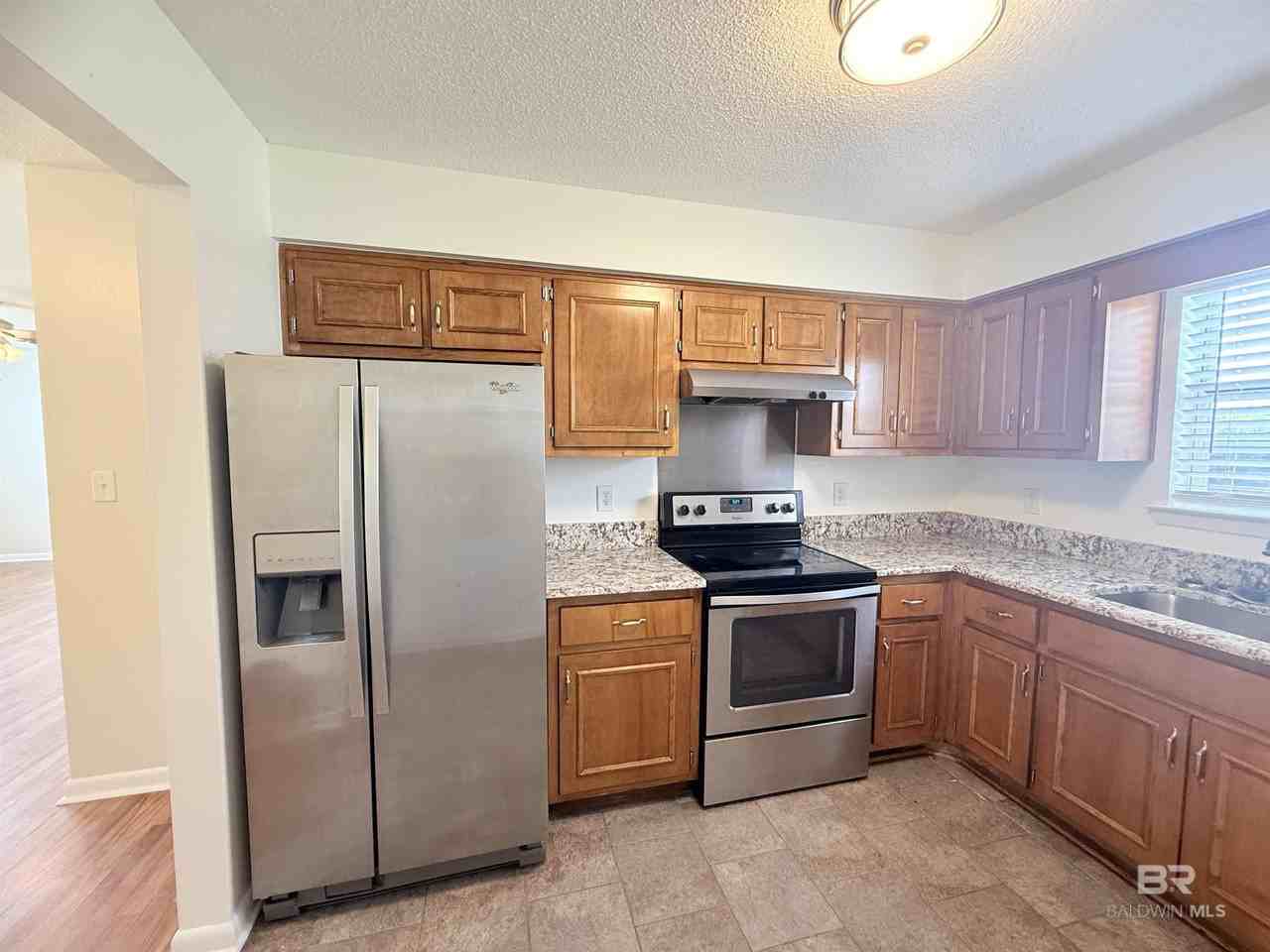105 Northgate Dr W - Photo 5 of 14