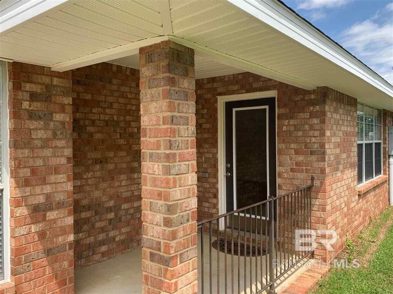 16215 Mansion St - Photo 2 of 34
