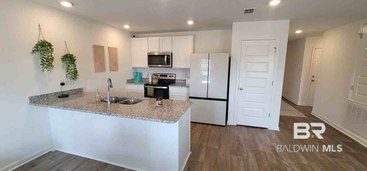 24949 Ponder Loop - Photo 3 of 6