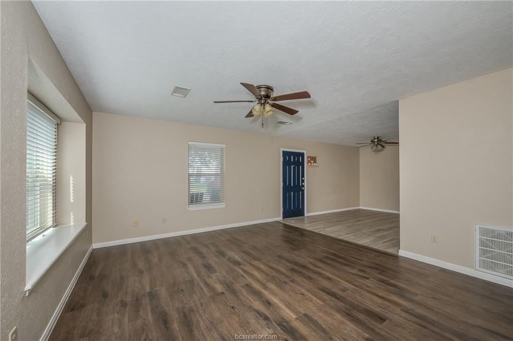519 Chappel St - Photo 7 of 29