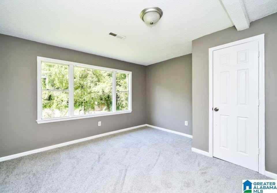 25 Kendall Dr - Photo 6 of 14