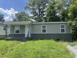 featured image of 3733 Maple Ave Sw
