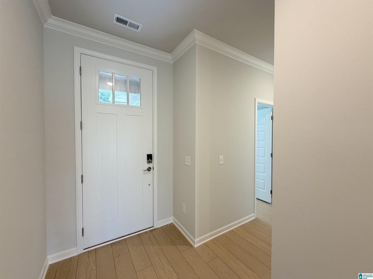 131 Clift Creek Dr - Photo 5 of 40