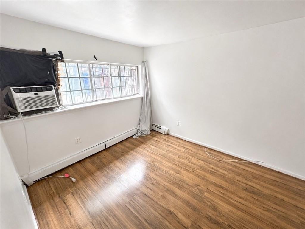 448 Howard Ave #2 - Photo 4 of 9