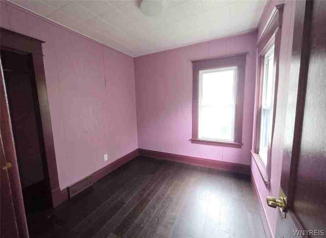 1037 Walden Ave #4 - Photo 3 of 16